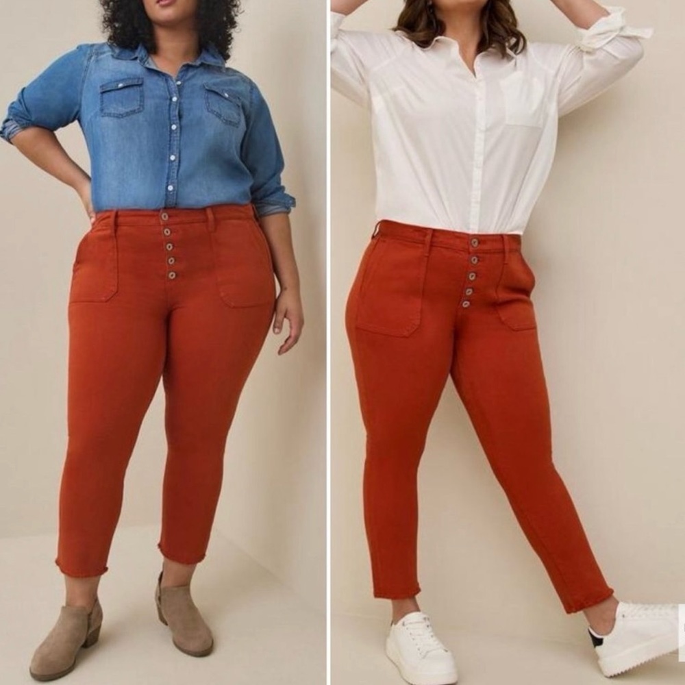 Torrid Picante Mom Straight Vintage Stretch High-Rise Jean Fray Hem Size 22 Tall